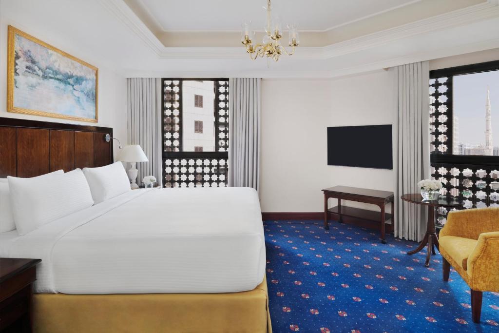 Hotel Madinah 2