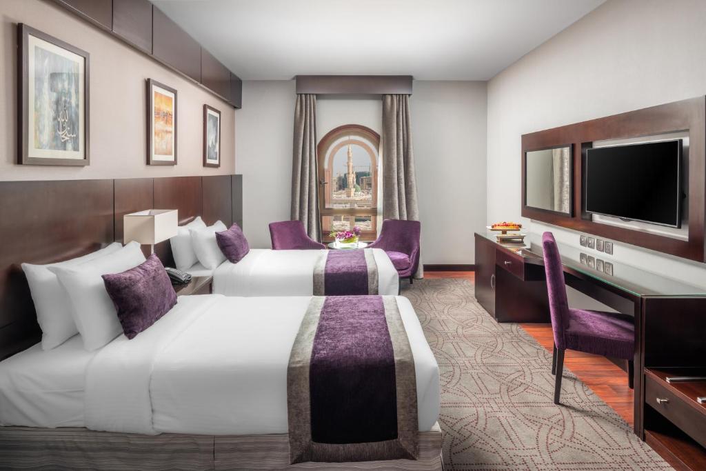 Hotel Madinah 2