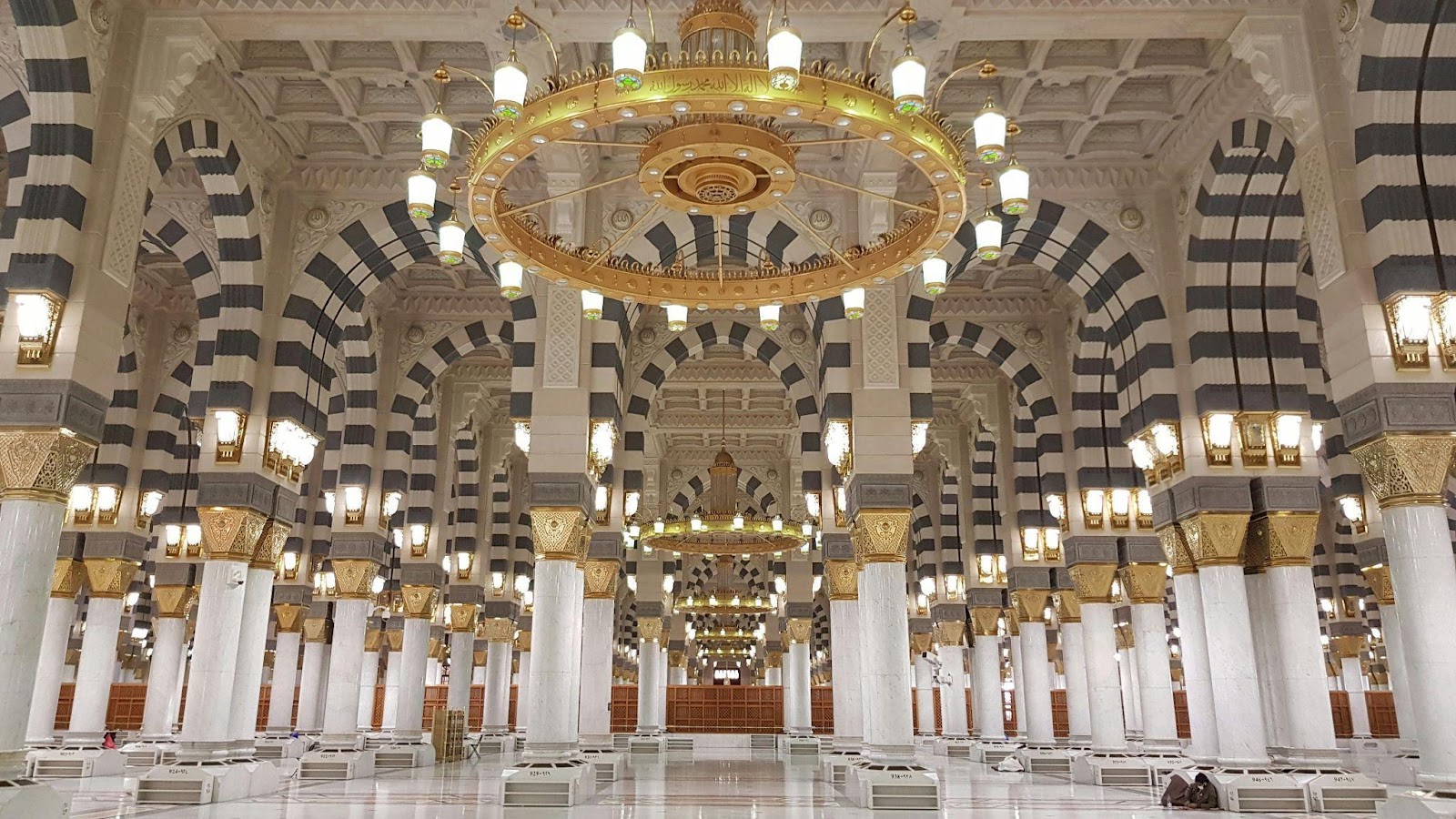 Cheap umrah packages from lahore