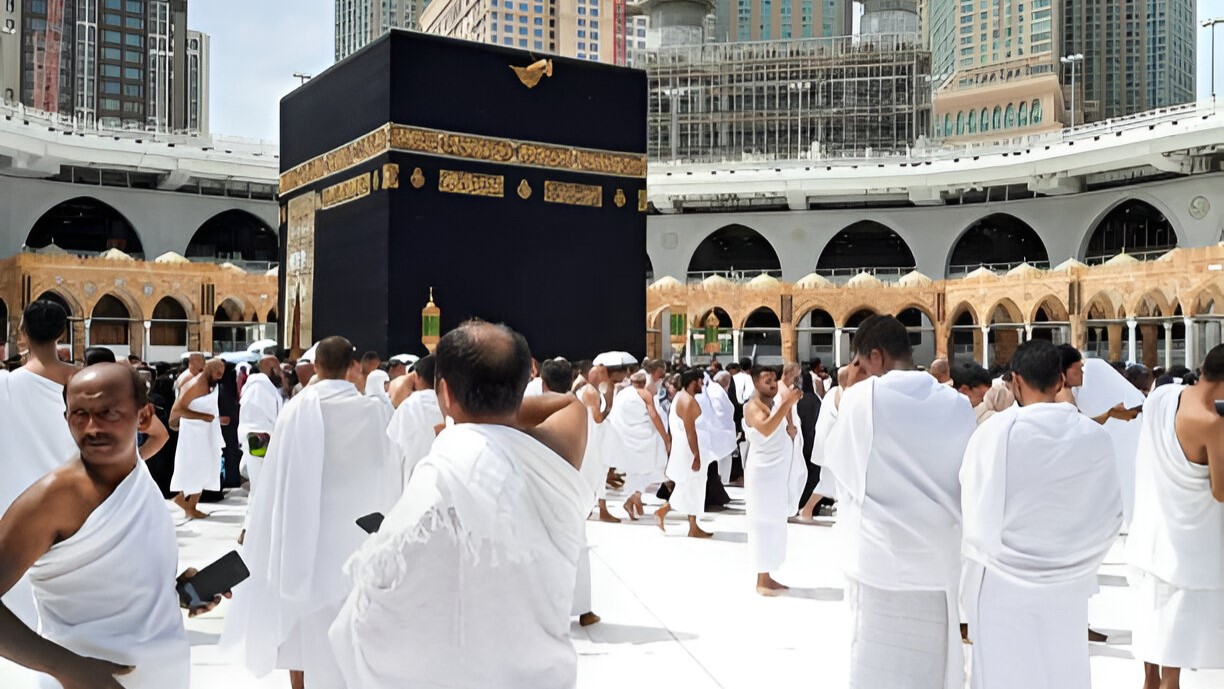 21 days Umrah package from Pakistan price