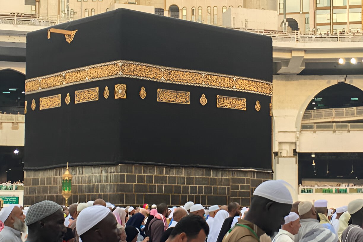 Custom Umrah Package Price