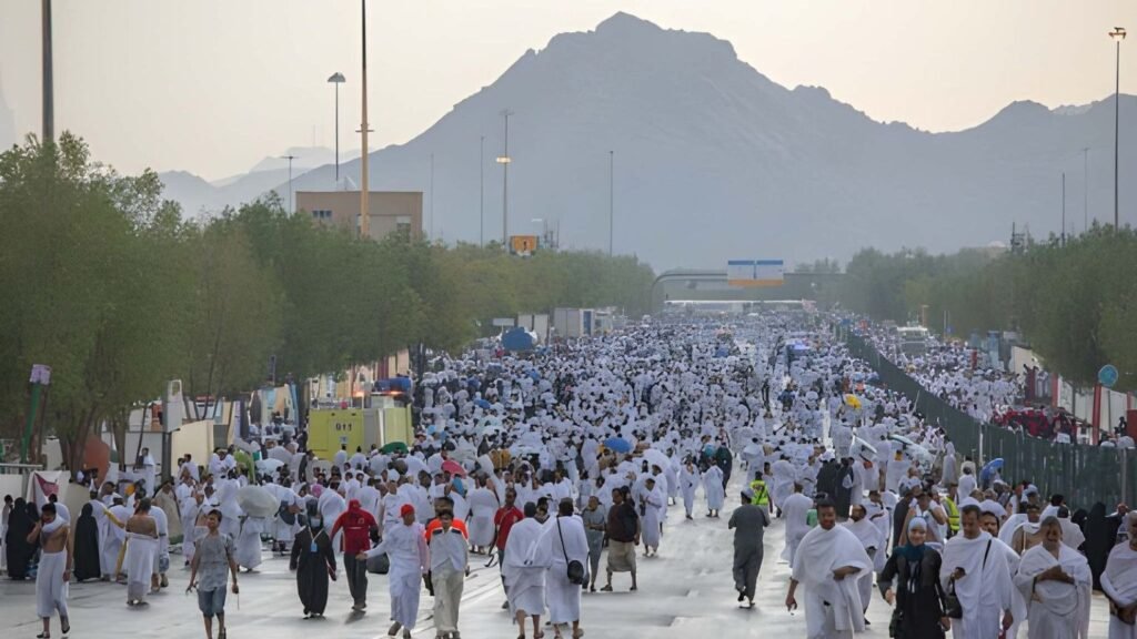 how to perform Hajj